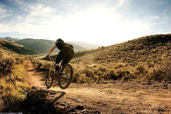 如何管理体育培训班的日常事务